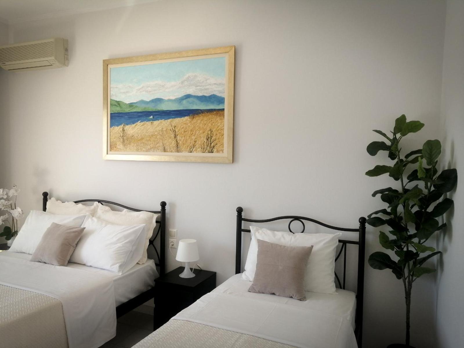 Anel Rooms Himare Exterior foto